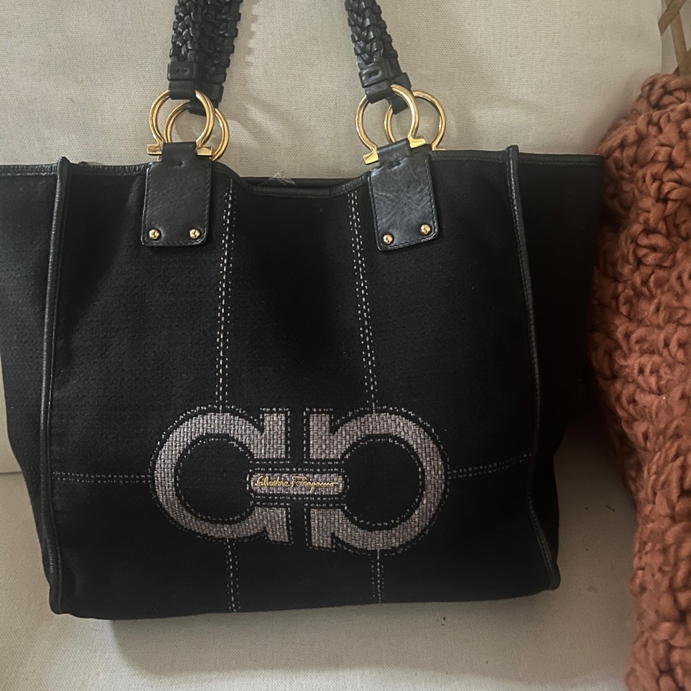 Salvatore Ferragamo Black/Gold Tote
